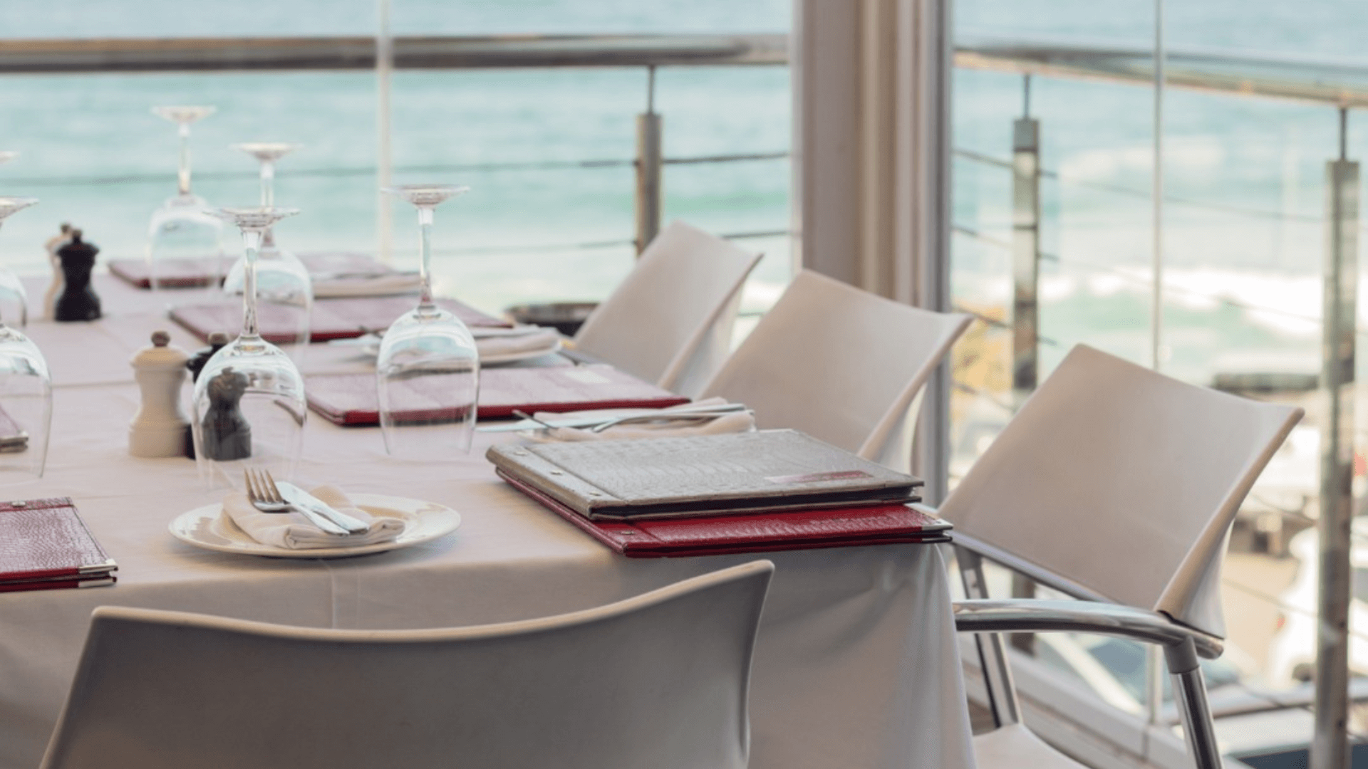 Table setting at Bel Punto, overlooking the ocean.