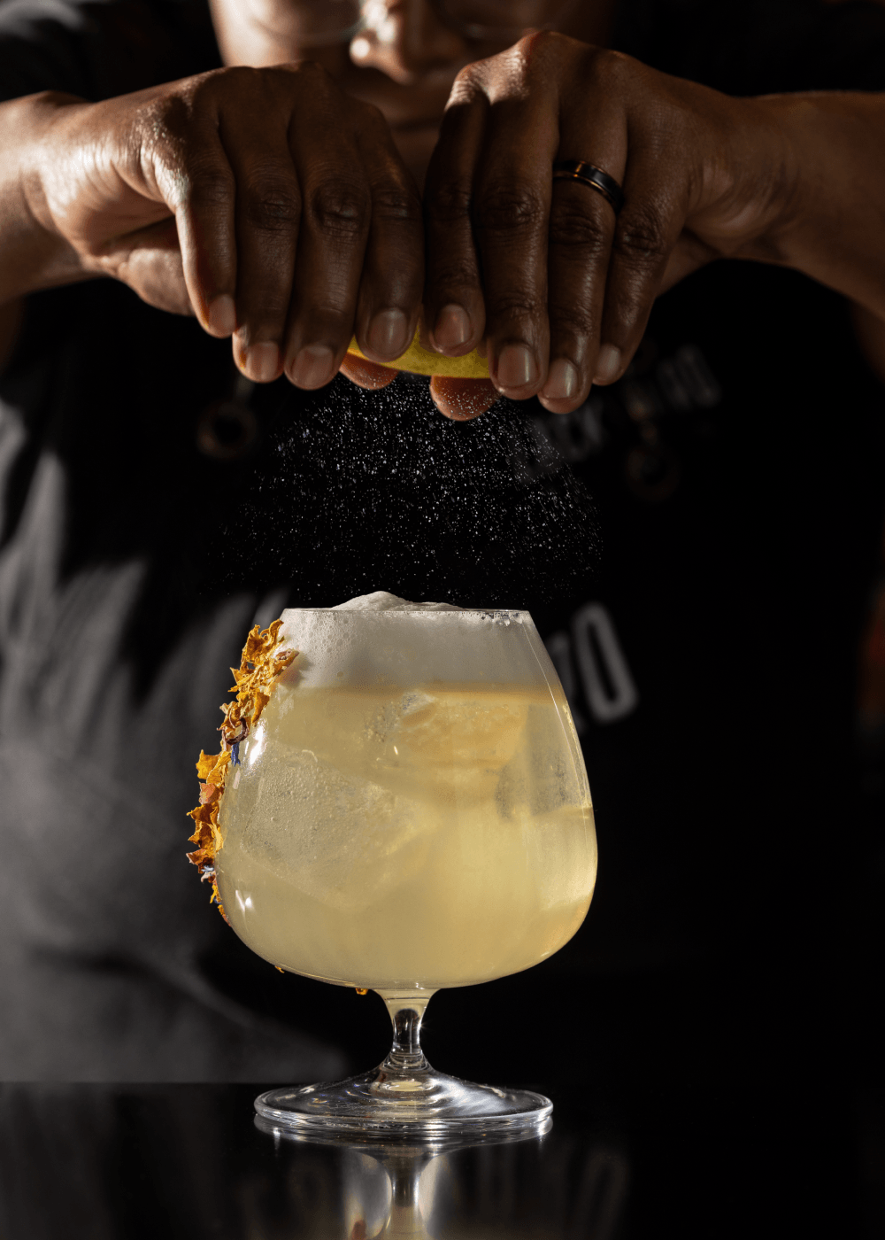 Gin fizz cocktail Luckybird x SINN
